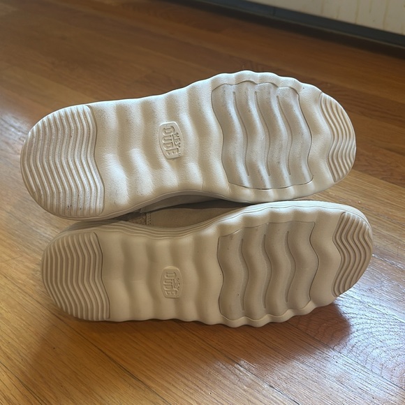 Hey dude Branson suede sand/snake - size 7 NWT - Picture 4 of 5